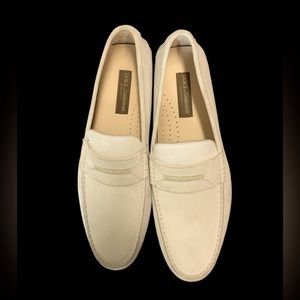 DOLCE & GABBANA SUEDE IVORY LOAFERS GREAT CONDITION *small mark right shoe
